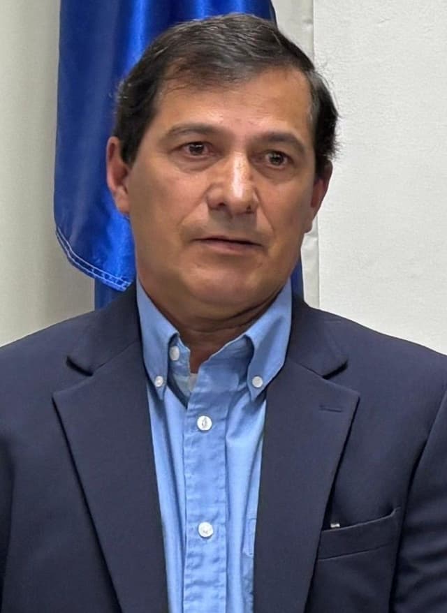 JAVIER SINIESTRO