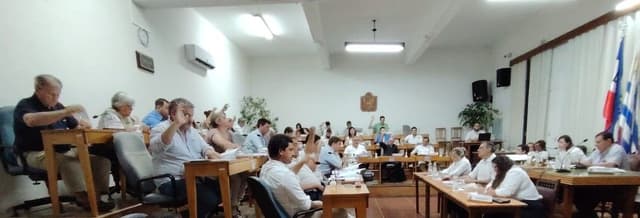 23 expeientesmtramitó el Plenario de la Junta Departamental en sesión extraordinaria